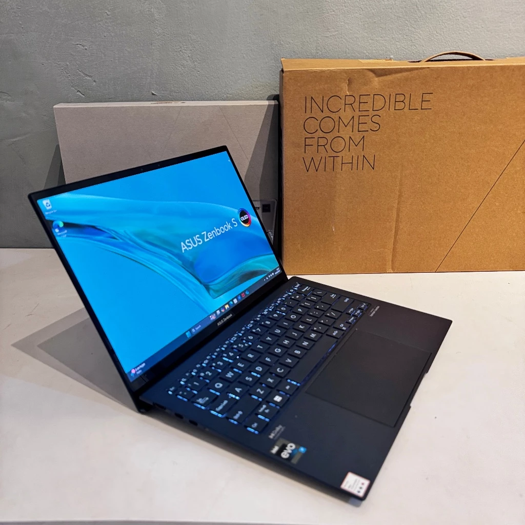 ASUS Zenbook S13 OLED